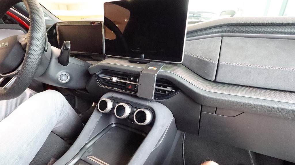 ProClip kiinnike keskelle Skoda Kodiaq 24- 