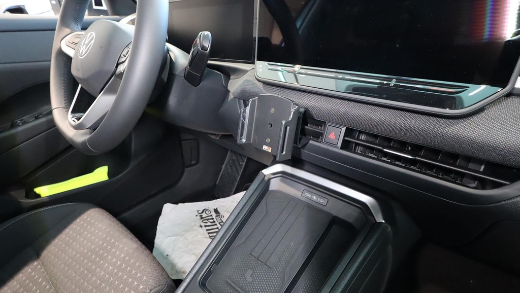 ProClip autokoht kiinnike keskelle DAF XG XF XD 2022-2026