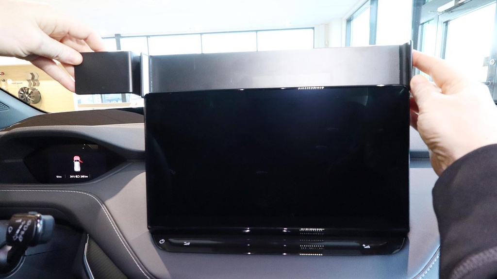 ProClip kiinnike keskelle MAN TGE 2025-2026 Volkswagen Crafter 2025-2026