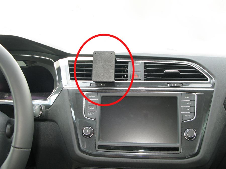 Brodit 855218 ProClip mittfäste Volkswagen Tiguan 17-20