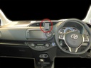 Brodit 655040 ProClip center mount Toyota Yaris 15-20 right drive