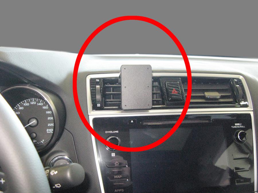 Brodit 855406 ProClip center mount Subaru Outback 15-19