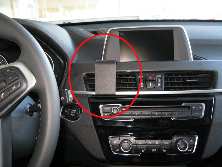 Brodit 855166 ProClip center mount BMW X1 F48 16