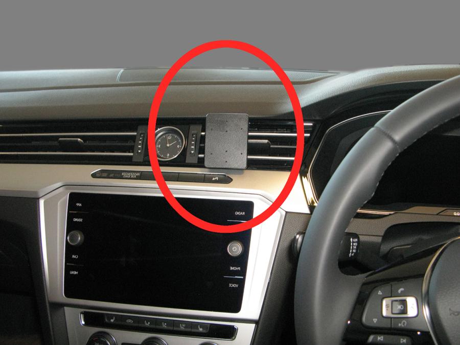 Brodit 655413 ProClip center mount Volks wagen Passat 15-21/Alltrack 16-2