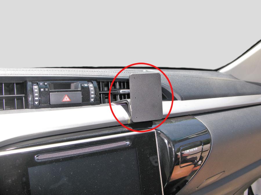 Brodit 855176 ProClip mittfäste ToyotaHiLux16-19