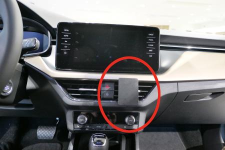 Brodit 855587 ProClip mittfäste Skoda Kamiq 20