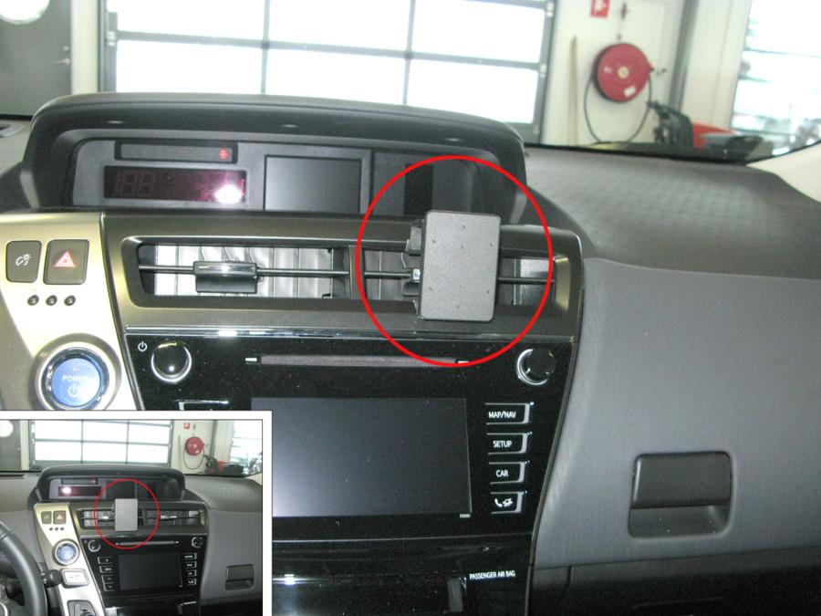 Brodit 855084 ProClip autkokoht fäste mittfäste Toyota Prius+ 15