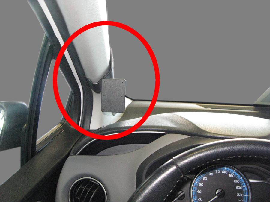 Brodit 805402 ProClip A-pillar mount left mount Toyota Yaris 15-20