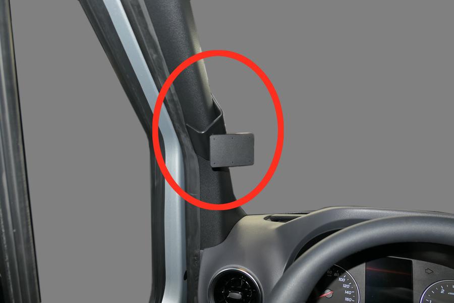 ProClip A-pilari vasen Mercedes Benz Sprinter 19-26