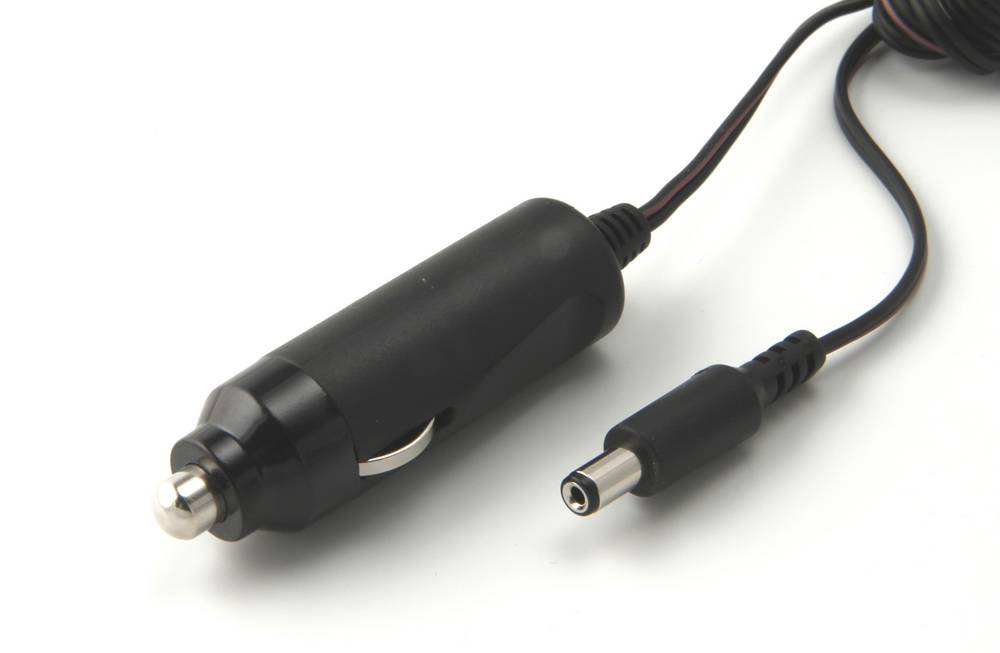 Cigarette lighter lead 1.5 A with 2.5x5.5 mm plug