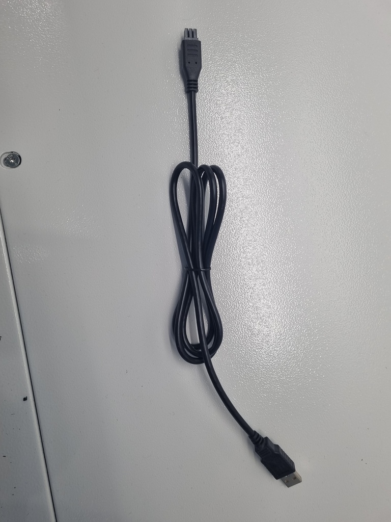 Molex till USB-A-adapter, Brodit