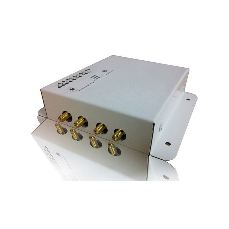 repeater 1B 900 MHz 4 outputs USE REQUIRES A LICENCE