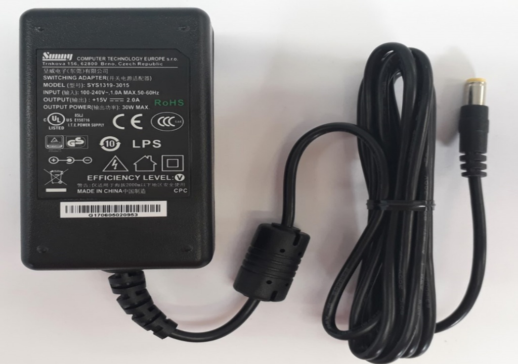 virtalähde 15 VDC 2 A