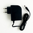 virtalähde 9VDC/3A DC-pistoke CAD804