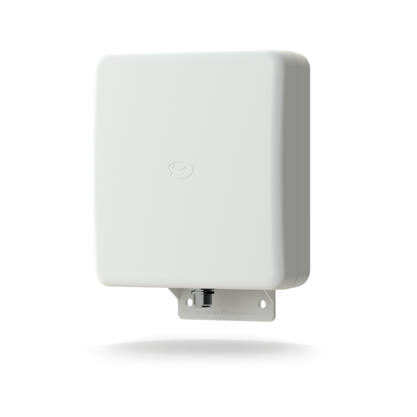 4G paneeliantenni ulko- ja sisäkäytöön 6/9dBi 698-2700 N-naaras liitin