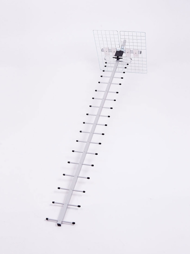 GSM/4G/5G-suuntant 14dBi SMAu 10m 700-2200 Mhz