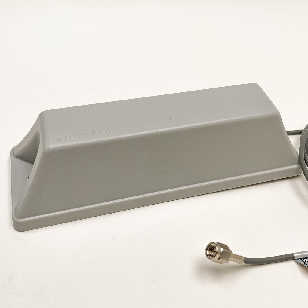 4G antenni sähkömittariin M2M/IOT käyttöön 698-2690 MHz 6 dBi 1,5 m kaapeli SMA-uros liitin LP701