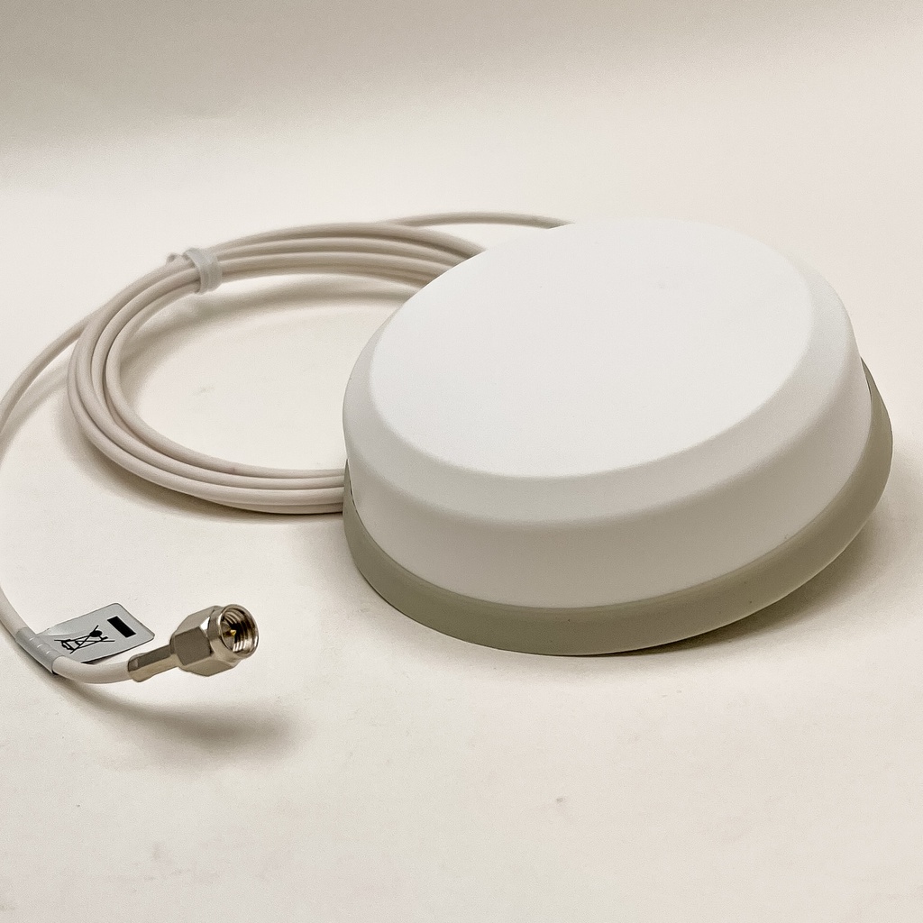 4G antenni M2M/IOT käyttöön 790-2690 MHz valkoinen mutterikiinnitys 2,5m kaapeli SMA-uros liitin SmartDisc