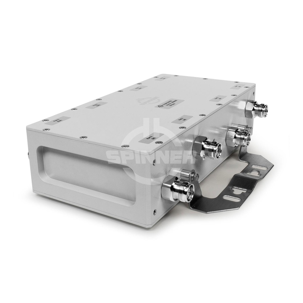 4×4 hybrid 380-3800 MHz 4.3-10 connector 500 W/port