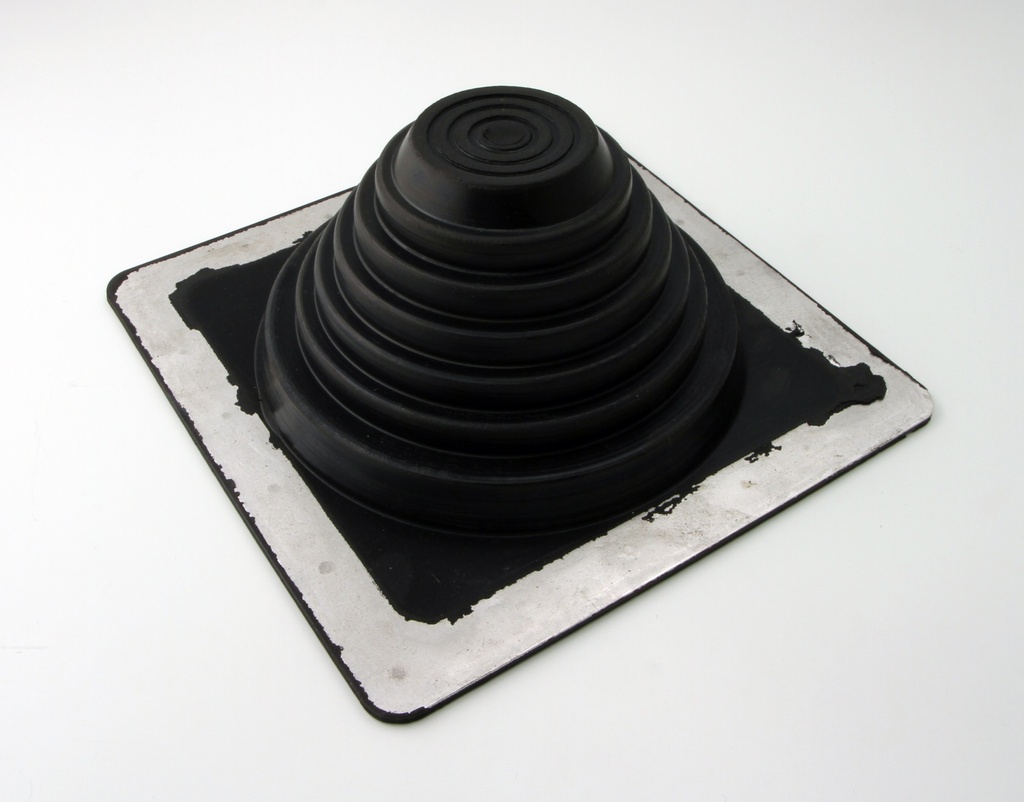 Roof flashing seal for mast tubes Ø30-75 mm, size 155×155 mm