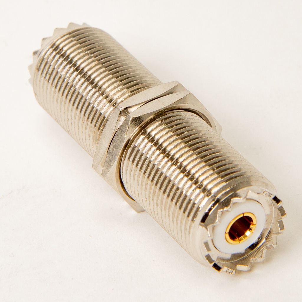 UHF-genomföring UHF-hona/UHF-hona