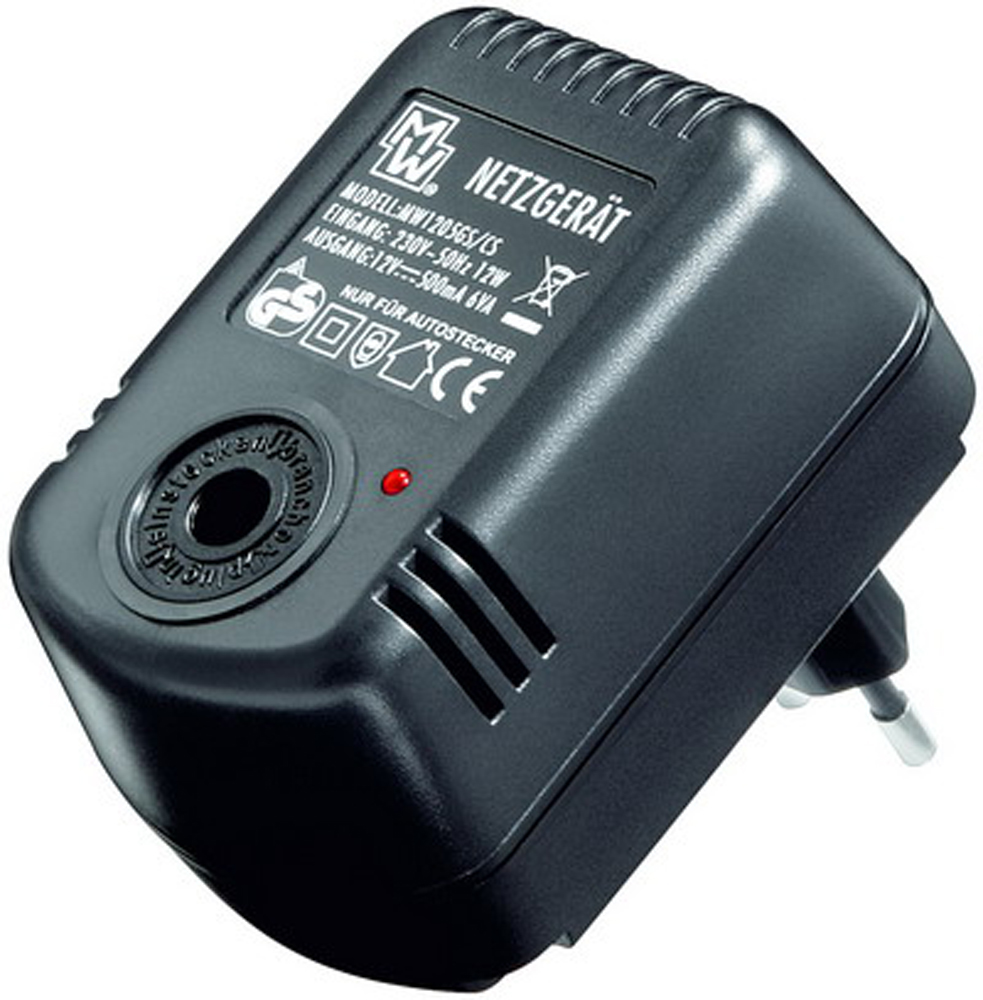 Verkkolaite 240V>12V/1A tupakansytytinulostulo