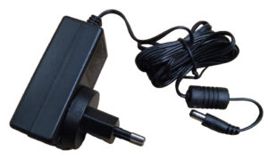 Virtalähde 240V>12V/5A StellaDoradus